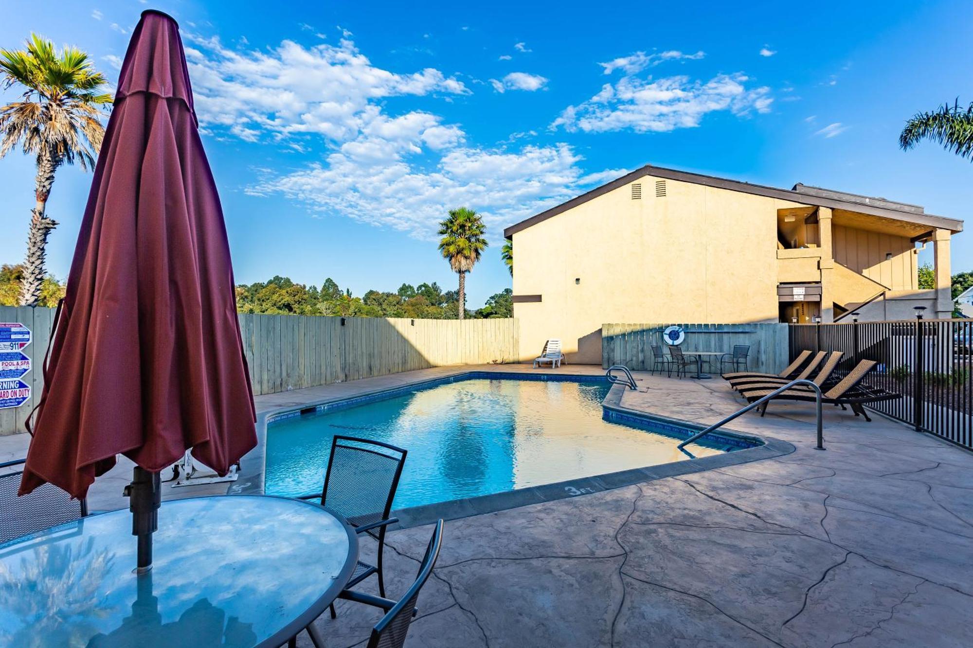Aloha Inn Arroyo Grande Eksteriør bilde